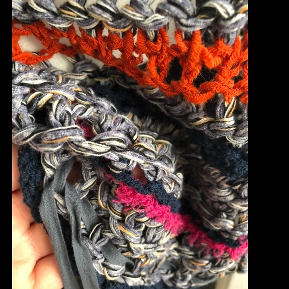 Cable Knit MultiColor tank - Picture 5 of 5